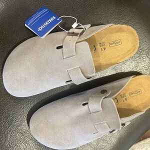 Women’s Birkenstocks size 41